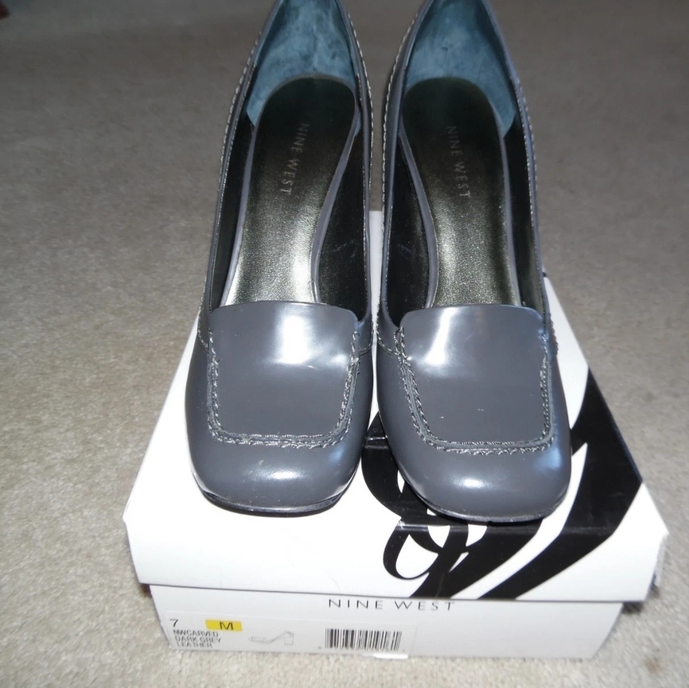 Nine West Gray Leather Slip On Block Heel Closed Toe Pumps Women 7